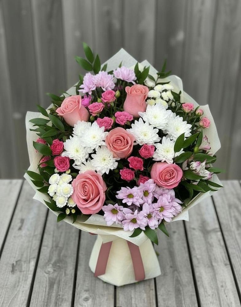 Букет цветов из: Альстромерии, Гвоздики, Розы и Хризантемы в Ликино-Дулево