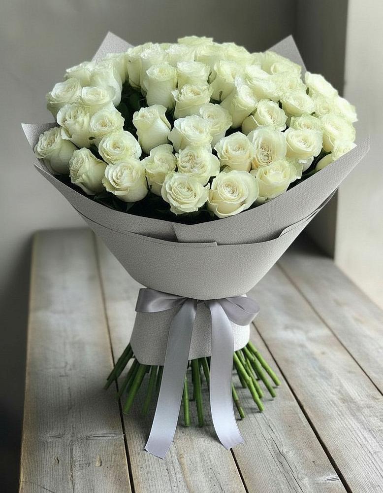 Букет 35 Белых роз в Ликино-Дулево
