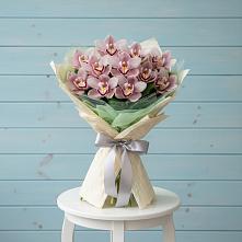 Букет цветов из:  Орхидеи и Розы #REPLACE_PRED# Ликино-Дулево