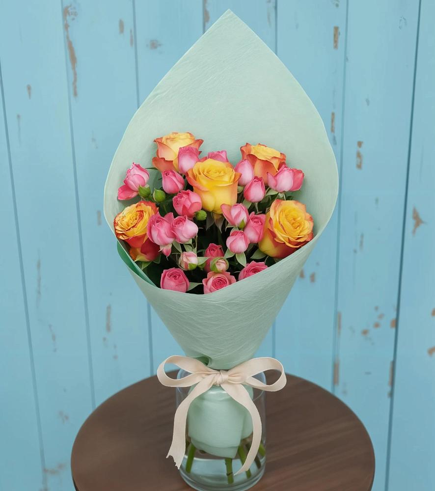 Букет цветов из: Розы в Ликино-Дулево