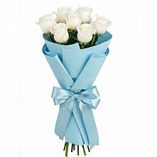 Букет 7 белых роз Проуд в Ликино-Дулево