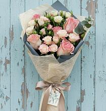 Букет цветов из:  Розы #REPLACE_PRED# Ликино-Дулево