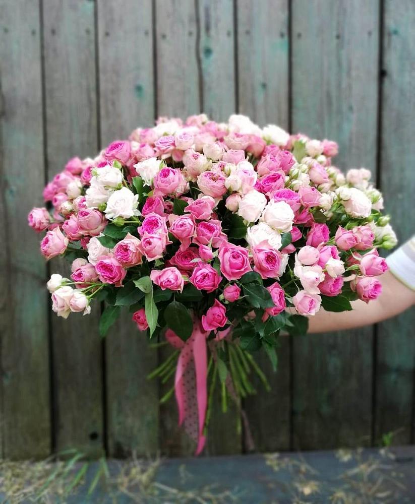 Букет Розовые кустовые розы Натали и Лав Лидия в Ликино-Дулево