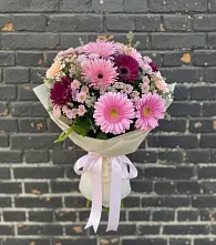 Букет цветов из:  Герберы и Хризантемы в Ликино-Дулево