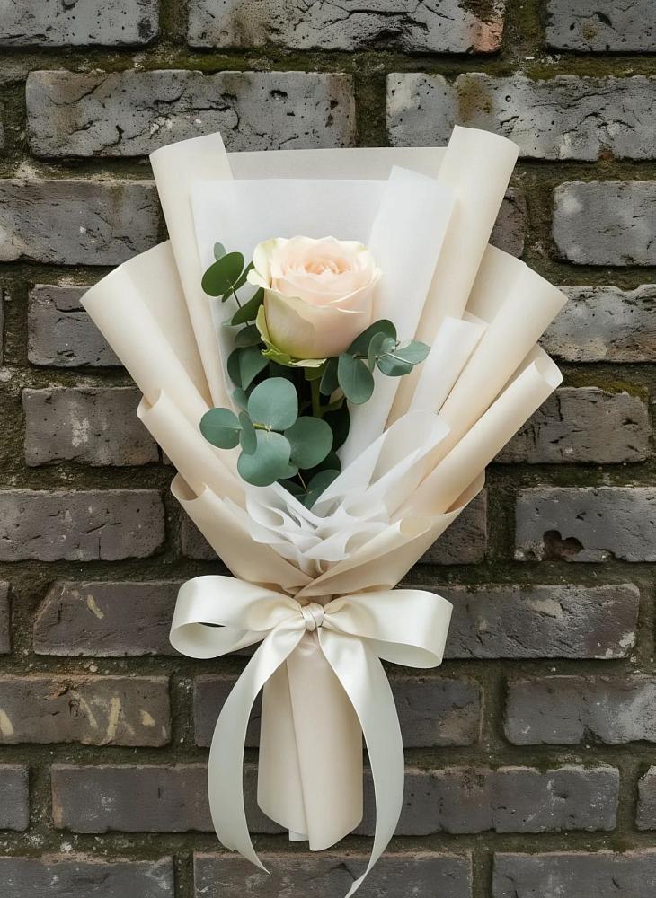 Букет цветов из: Розы в Ликино-Дулево