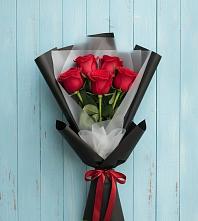 Букет цветов из:  Розы в Ликино-Дулево