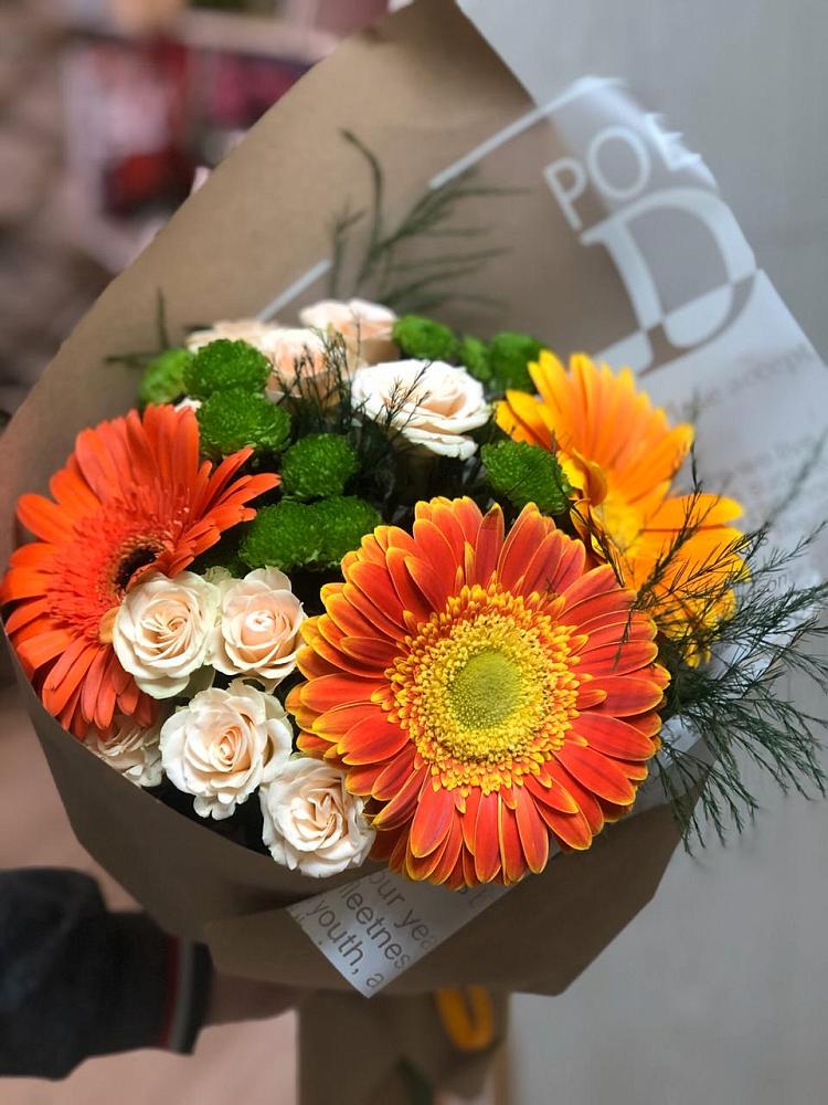 Букет цветов из: Герберы, Хризантемы и Розы в Ликино-Дулево