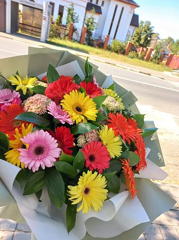 Букет цветов из: Герберы в Ликино-Дулево