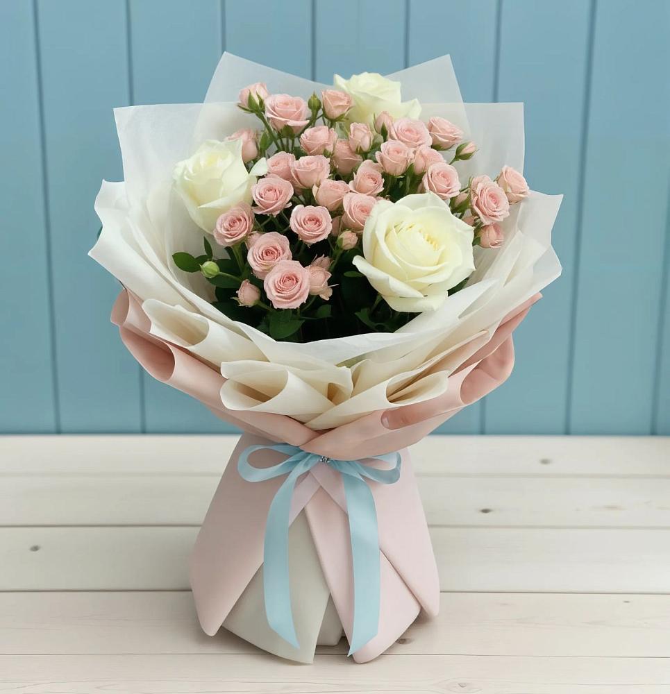 Букет цветов из: Розы в Ликино-Дулево