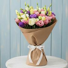 Букет цветов из:  Лизиантусы в Ликино-Дулево