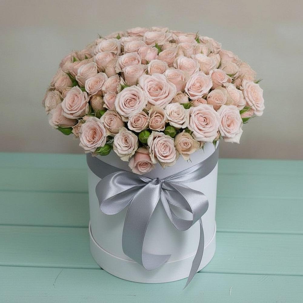 Цветочная композиция из Розы в шляпной коробке в Ликино-Дулево